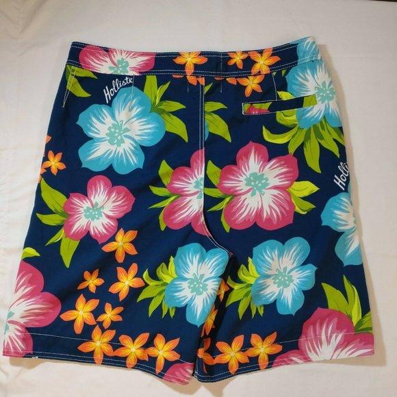 Hollister Size XL Floral Board Shorts - Picture 2 of 10